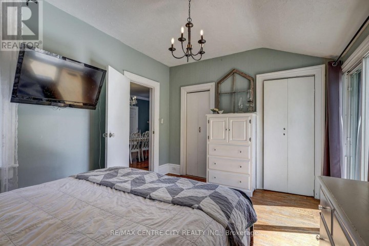 Photo 22 at 134 Wellington Street, St. Thomas