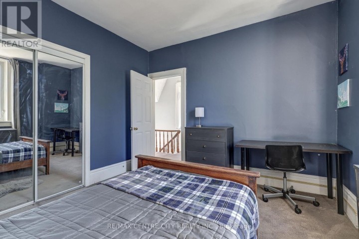 Photo 34 at 134 Wellington Street, St. Thomas