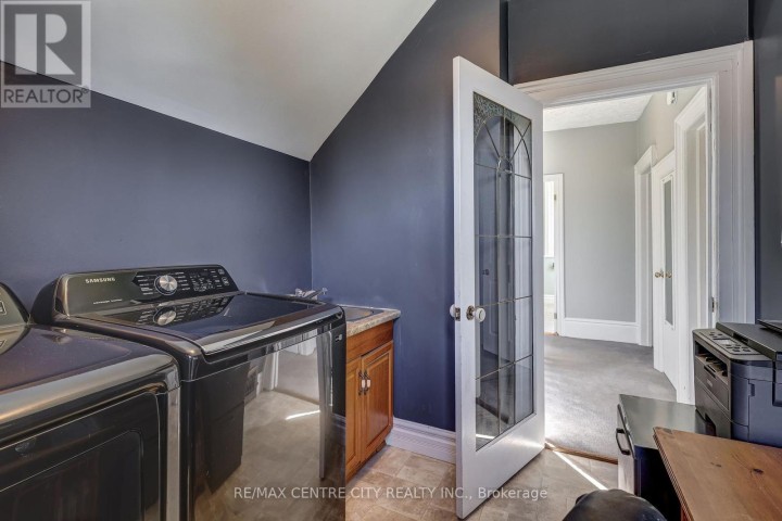 Photo 37 at 134 Wellington Street, St. Thomas