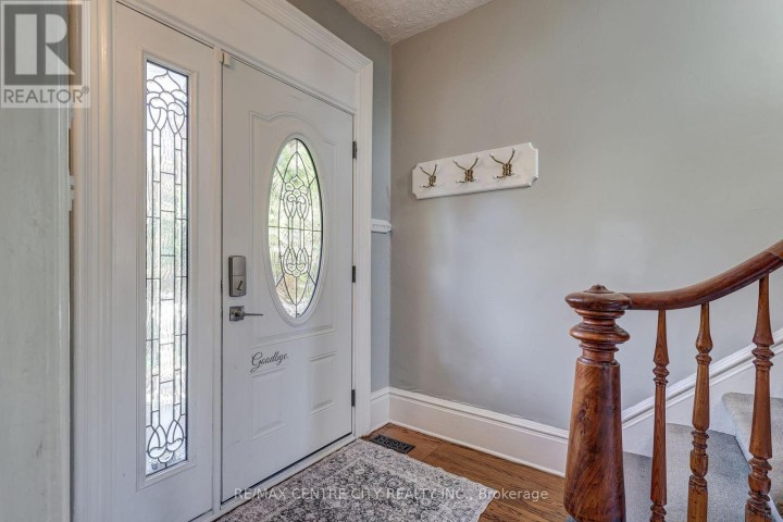 Photo 4 at 134 Wellington Street, St. Thomas