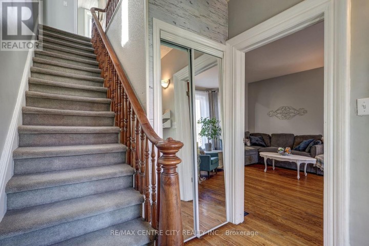 Photo 5 at 134 Wellington Street, St. Thomas