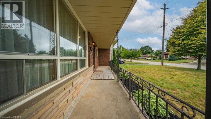 Photo 30 at 25 Kensington Avenue, Brantford