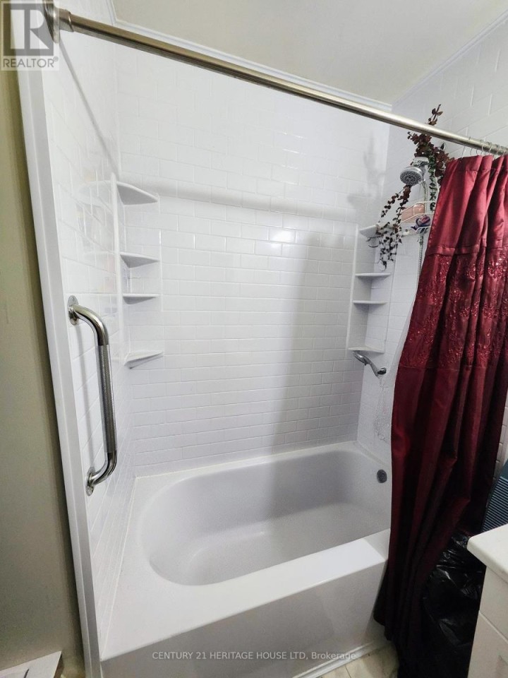 Photo 23 at 11 Barnes Street, St. Thomas