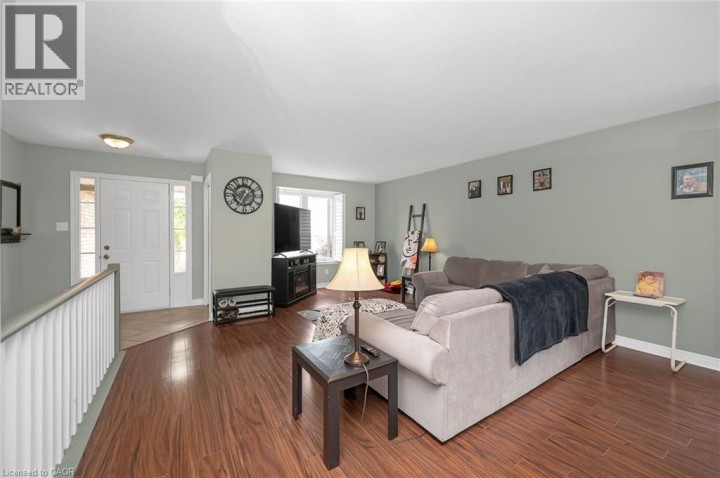 Photo 8 at 307 BRANT COUNTY Road 18, Brantford