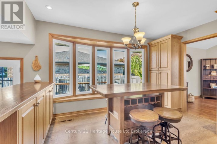 Photo 9 at 4 Demeyere Avenue, Tillsonburg Photo 9 at 4 Demeyere Avenue, Tillsonburg