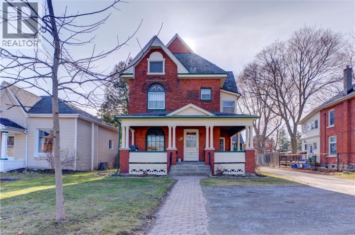 Photo 2 at 111 Erie Avenue, Brantford