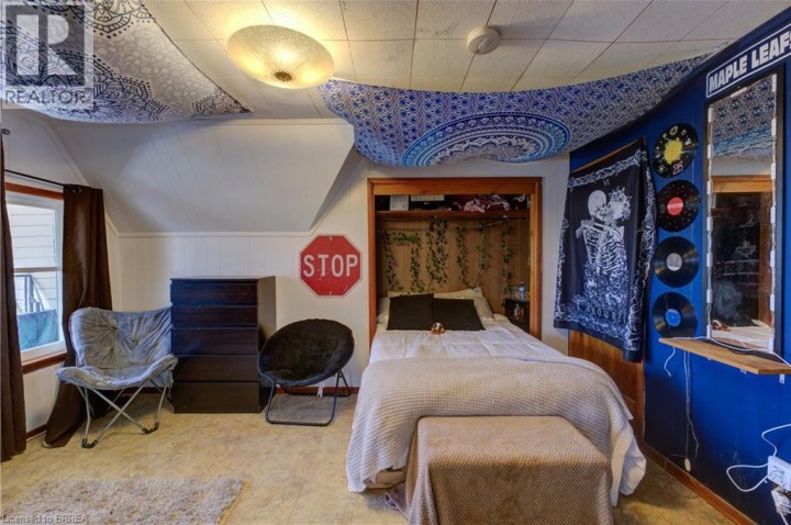 Photo 25 at 111 Erie Avenue, Brantford