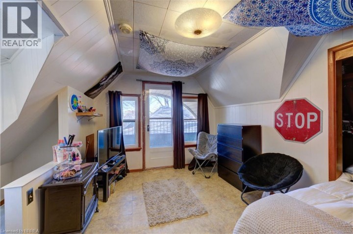 Photo 26 at 111 Erie Avenue, Brantford