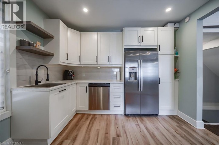 Photo 14 at 36 Kerr Street, Cambridge