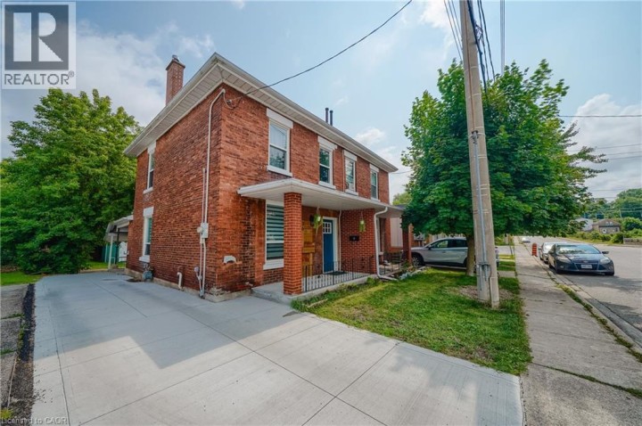 Photo 2 at 36 Kerr Street, Cambridge