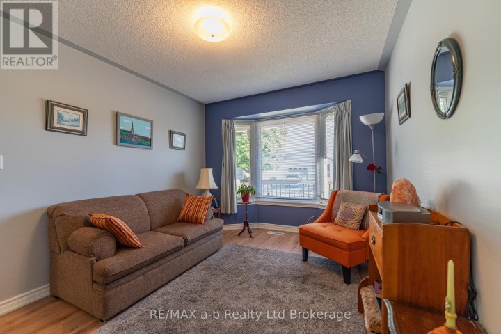 Photo 15 at 19 Brasher Drive, Tillsonburg Photo 15 at 19 Brasher Drive, Tillsonburg