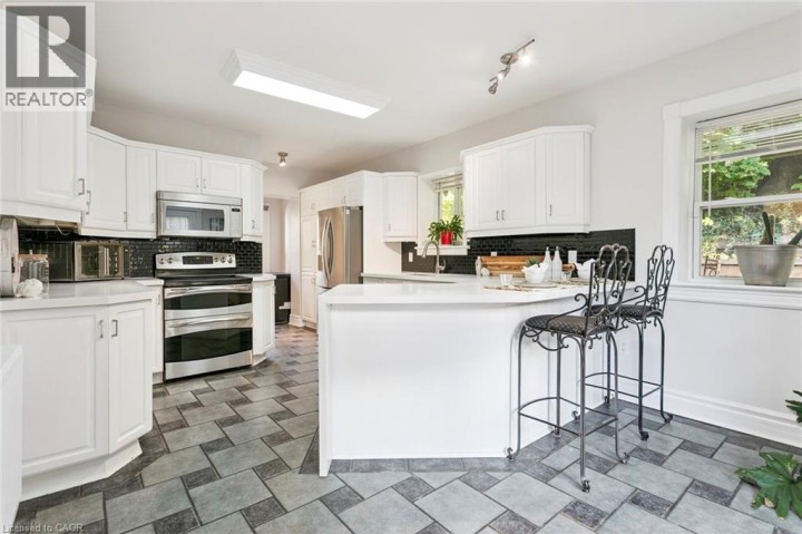 Photo 29 at 132 Queen Street W, Cambridge