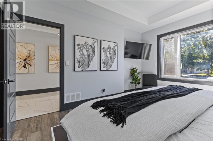 Photo 11 at 404 Montrose Street N, Cambridge