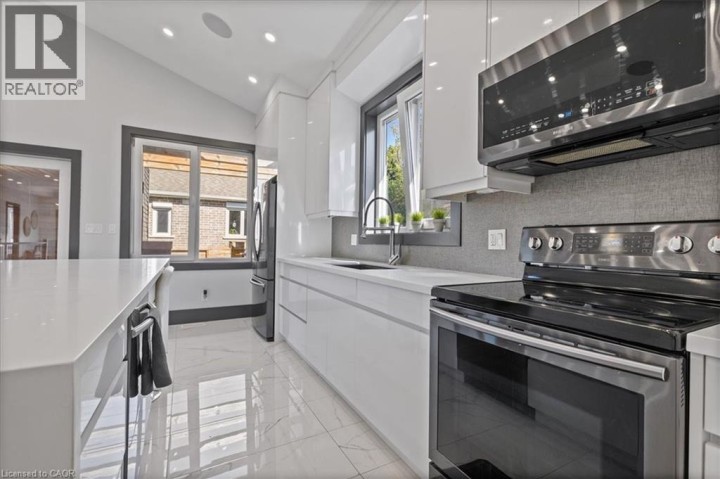 Photo 17 at 404 Montrose Street N, Cambridge