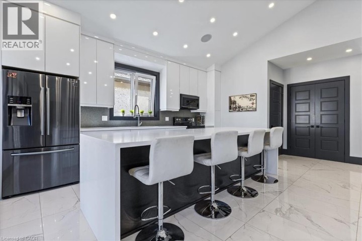 Photo 20 at 404 Montrose Street N, Cambridge