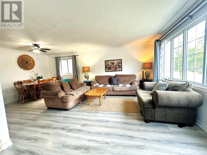 Photo 10 at 195 Myrtle Street, St. Thomas