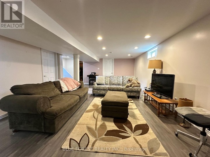 Photo 19 at 195 Myrtle Street, St. Thomas