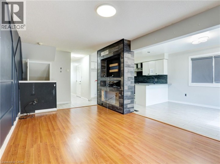 Photo 11 at 14 Chateau Crescent, Cambridge