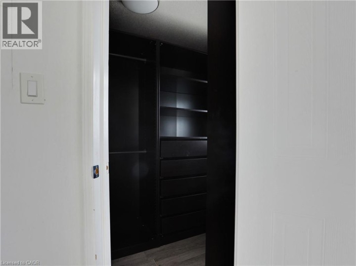 Photo 26 at 14 Chateau Crescent, Cambridge