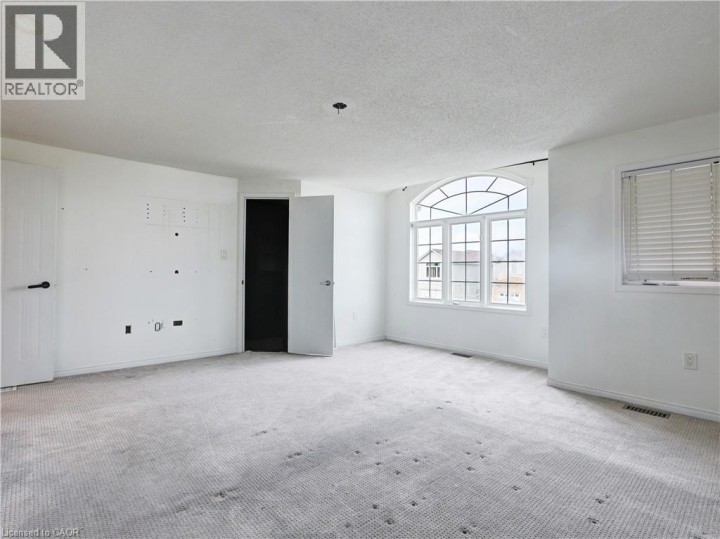 Photo 25 at 14 Chateau Crescent, Cambridge