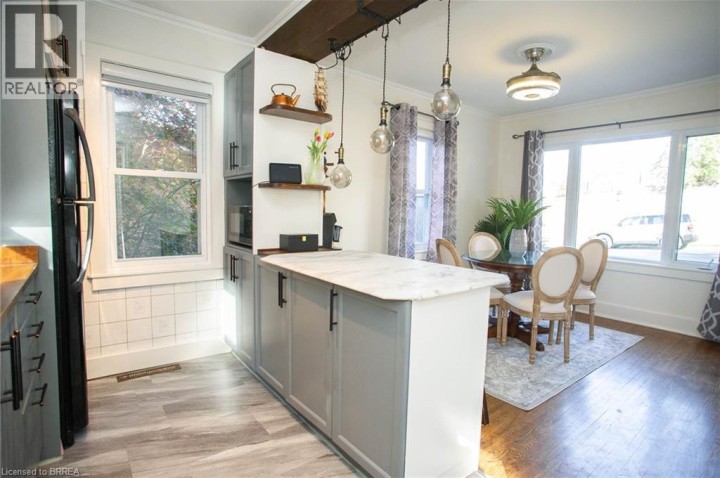 Photo 11 at 24 Avenue Road, Cambridge