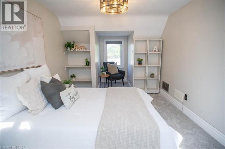 Photo 14 at 24 Avenue Road, Cambridge