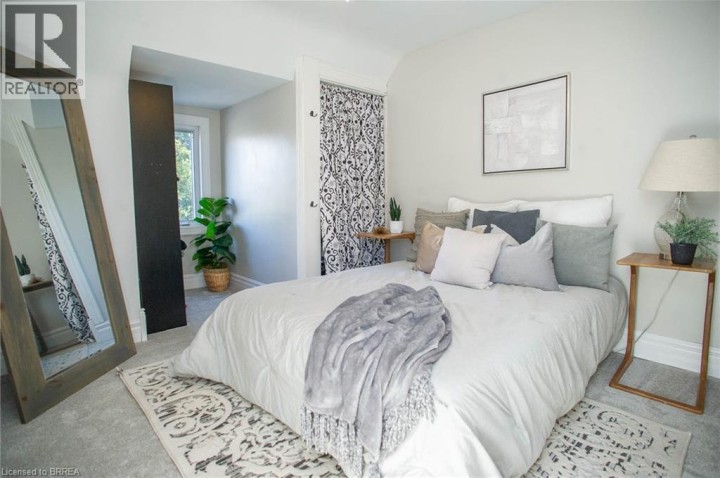 Photo 16 at 24 Avenue Road, Cambridge