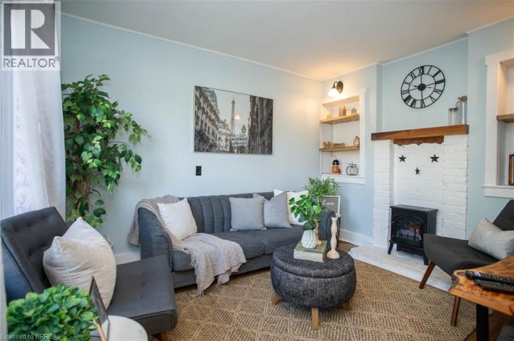 Photo 5 at 24 Avenue Road, Cambridge