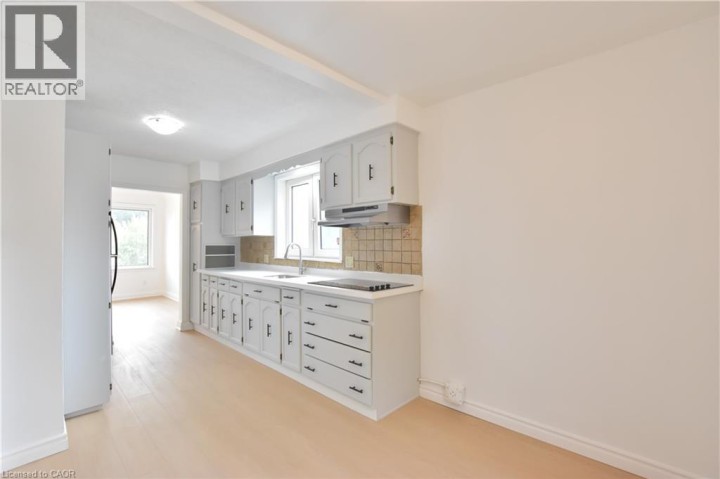 Photo 17 at 238 Lowther Street N, Cambridge