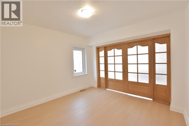 Photo 20 at 238 Lowther Street N, Cambridge