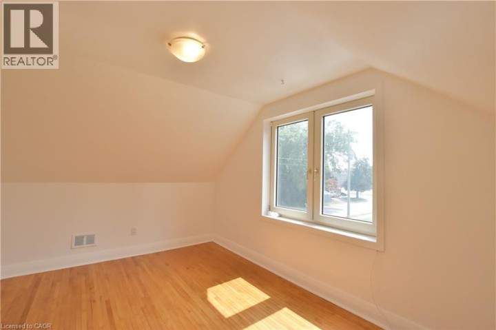 Photo 34 at 238 Lowther Street N, Cambridge