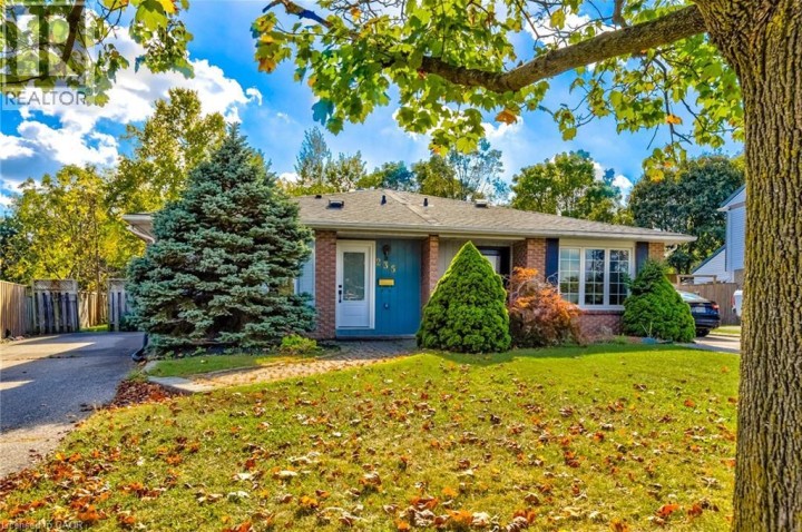 Photo 3 at 235 Sunset Boulevard, Cambridge