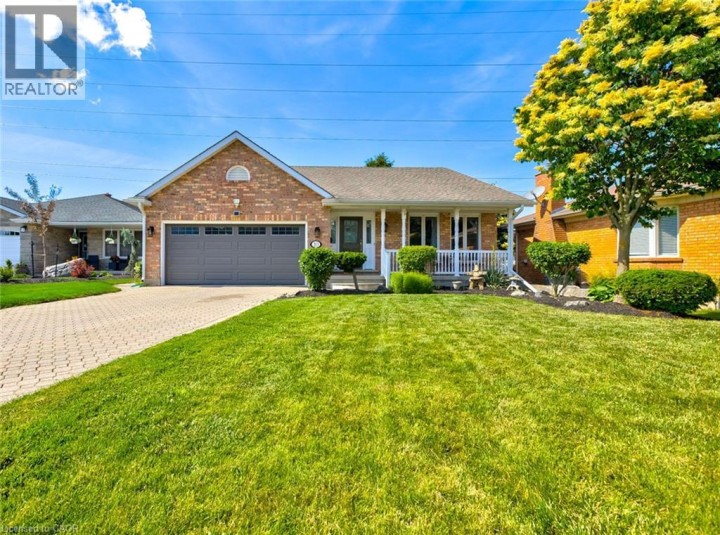 Photo 1 at 10 Glen Abbey Court, Woodstock Photo 1 at 10 Glen Abbey Court, Woodstock