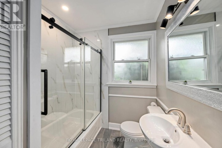 Photo 18 at 11 Patricia Street, St. Thomas