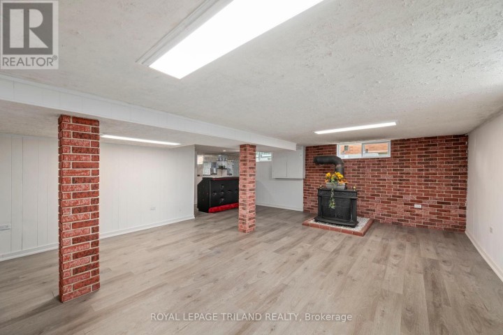 Photo 20 at 11 Patricia Street, St. Thomas