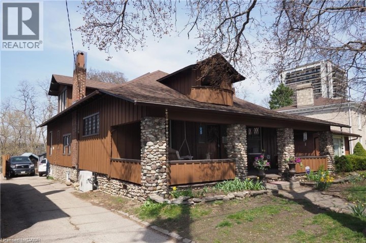 Photo 2 at 76 Wellington Street, Cambridge