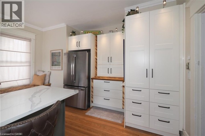 Photo 20 at 76 Wellington Street, Cambridge