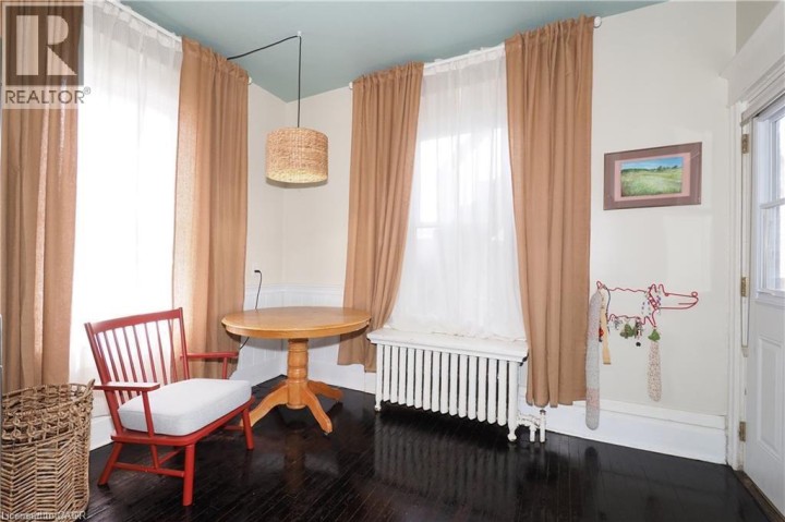 Photo 22 at 76 Wellington Street, Cambridge