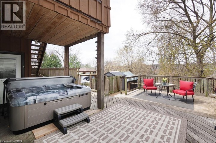 Photo 36 at 76 Wellington Street, Cambridge