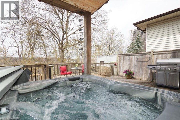 Photo 37 at 76 Wellington Street, Cambridge