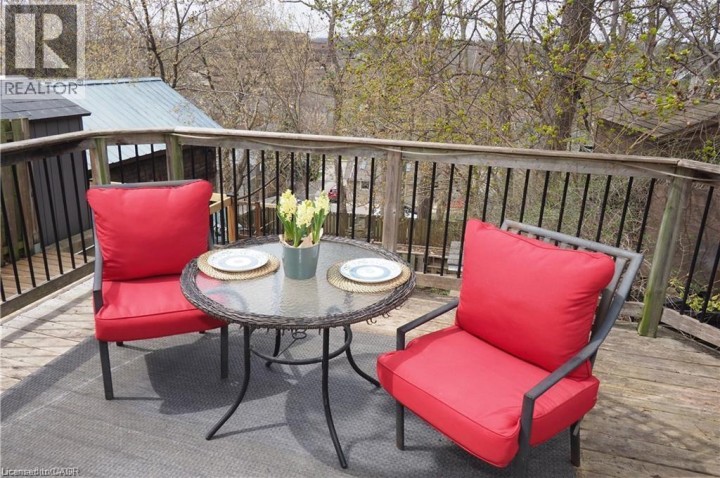 Photo 40 at 76 Wellington Street, Cambridge