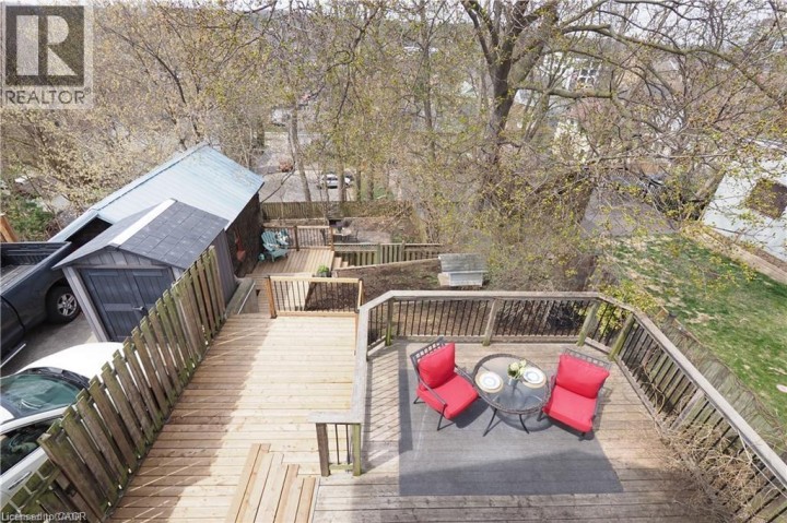 Photo 45 at 76 Wellington Street, Cambridge