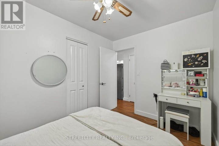 Photo 18 at 407 Elm Street, St. Thomas