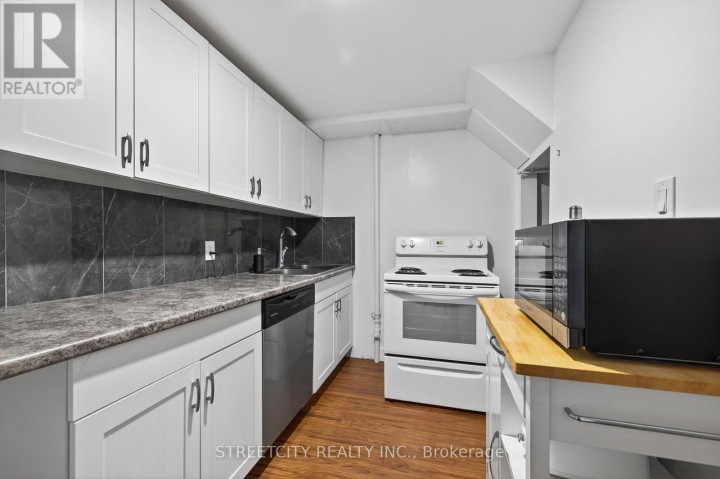 Photo 32 at 407 Elm Street, St. Thomas