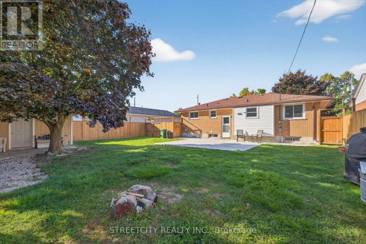 Photo 41 at 407 Elm Street, St. Thomas