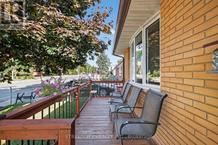 Photo 7 at 407 Elm Street, St. Thomas