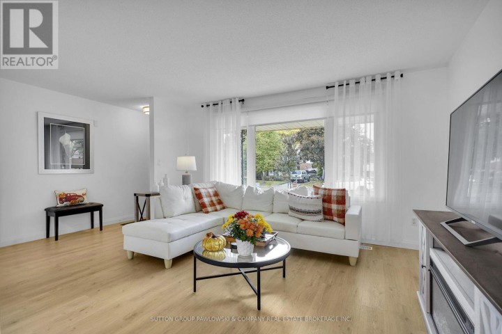 Photo 4 at 30 Leger Avenue, St. Thomas