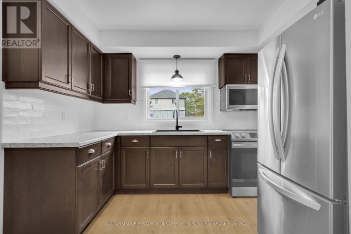 Photo 8 at 30 Leger Avenue, St. Thomas