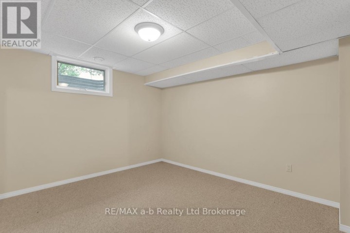 Photo 28 at 21 Windemere Avenue, Tillsonburg Photo 28 at 21 Windemere Avenue, Tillsonburg