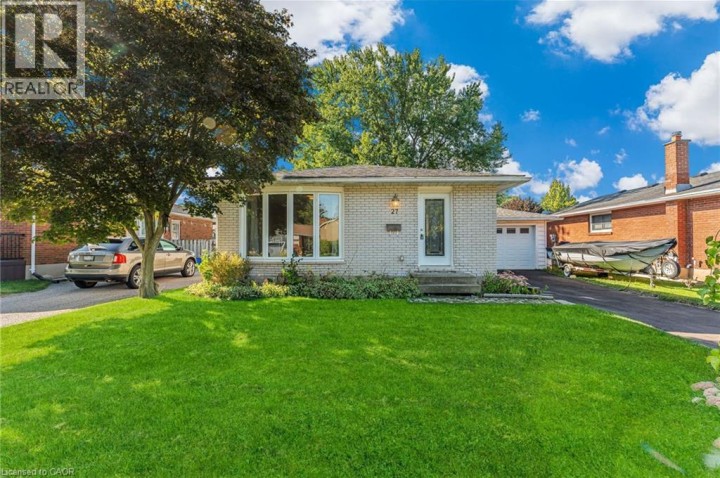 Photo 2 at 27 Locke Avenue, St. Thomas